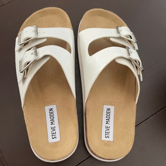 Steve madden sandals, 6.5 - Picture 2 of 4